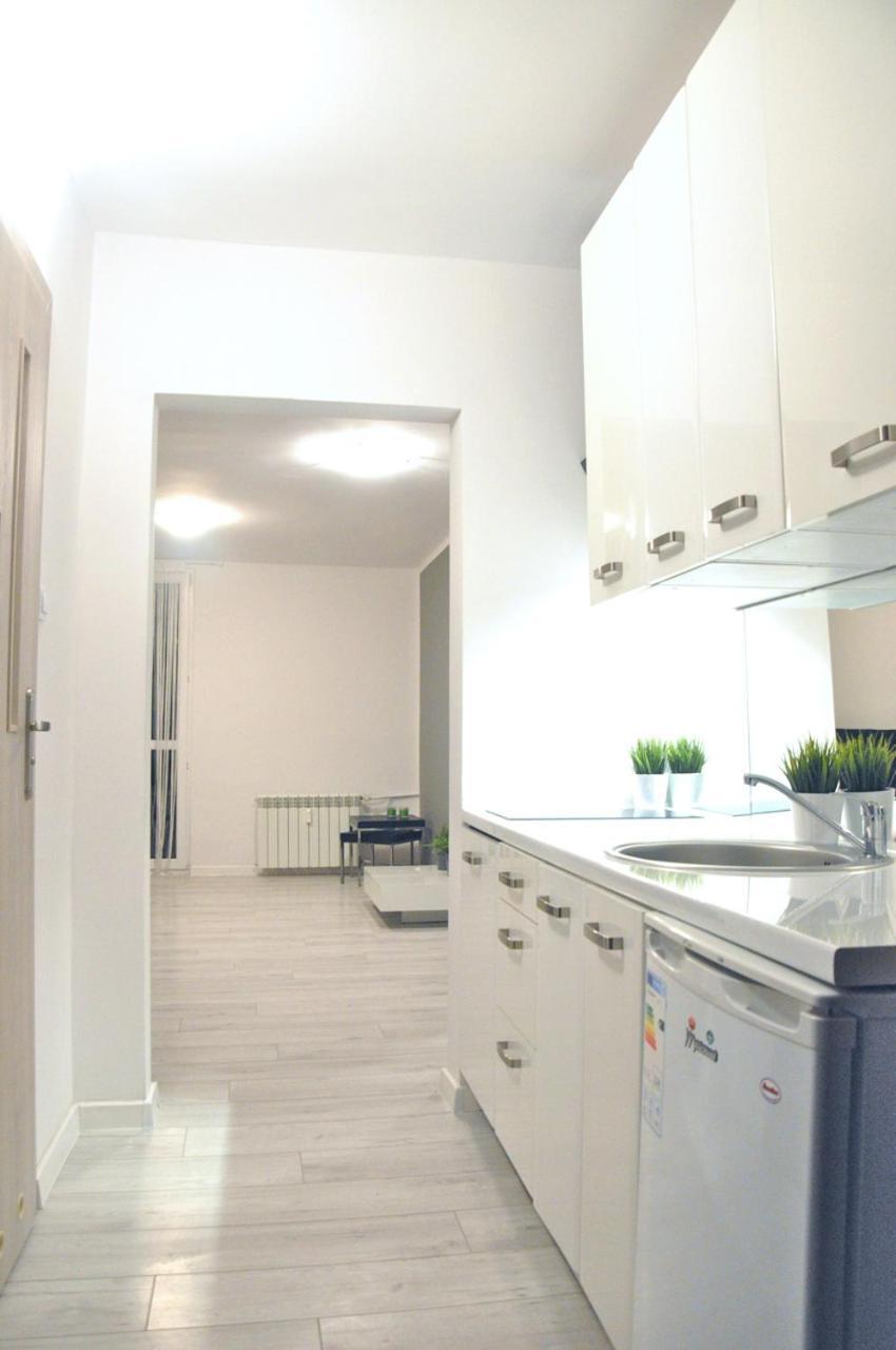 Nice And Comfy Studio Close To Old Town And Metro. Warszawa Exteriör bild