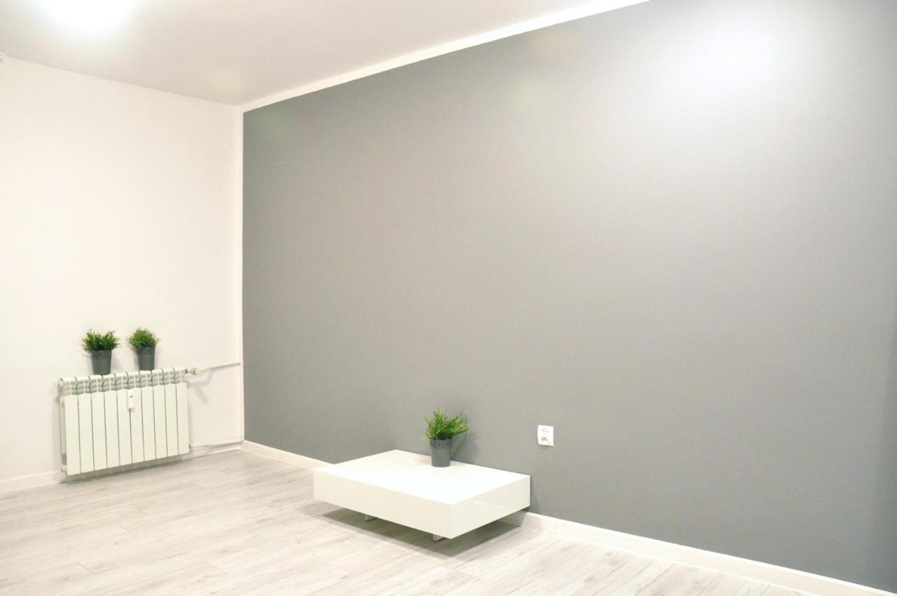 Nice And Comfy Studio Close To Old Town And Metro. Warszawa Exteriör bild